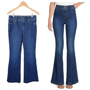 SPANX Shape Everywhere Flare Jeans Size Medium 30" inseam Medium Wash